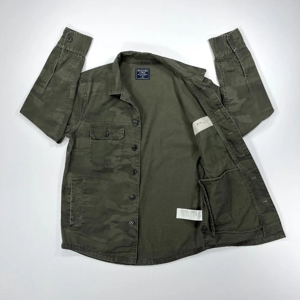 A&F Men's XS Military Shirt Jacket Army Green Camo Button Down Cotton Shacket - Picture 7 of 16